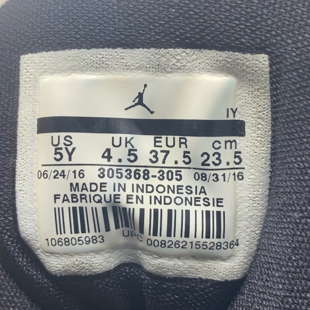 Air Jordan Retro 8 Take Flight Green - Picture 7 of 8